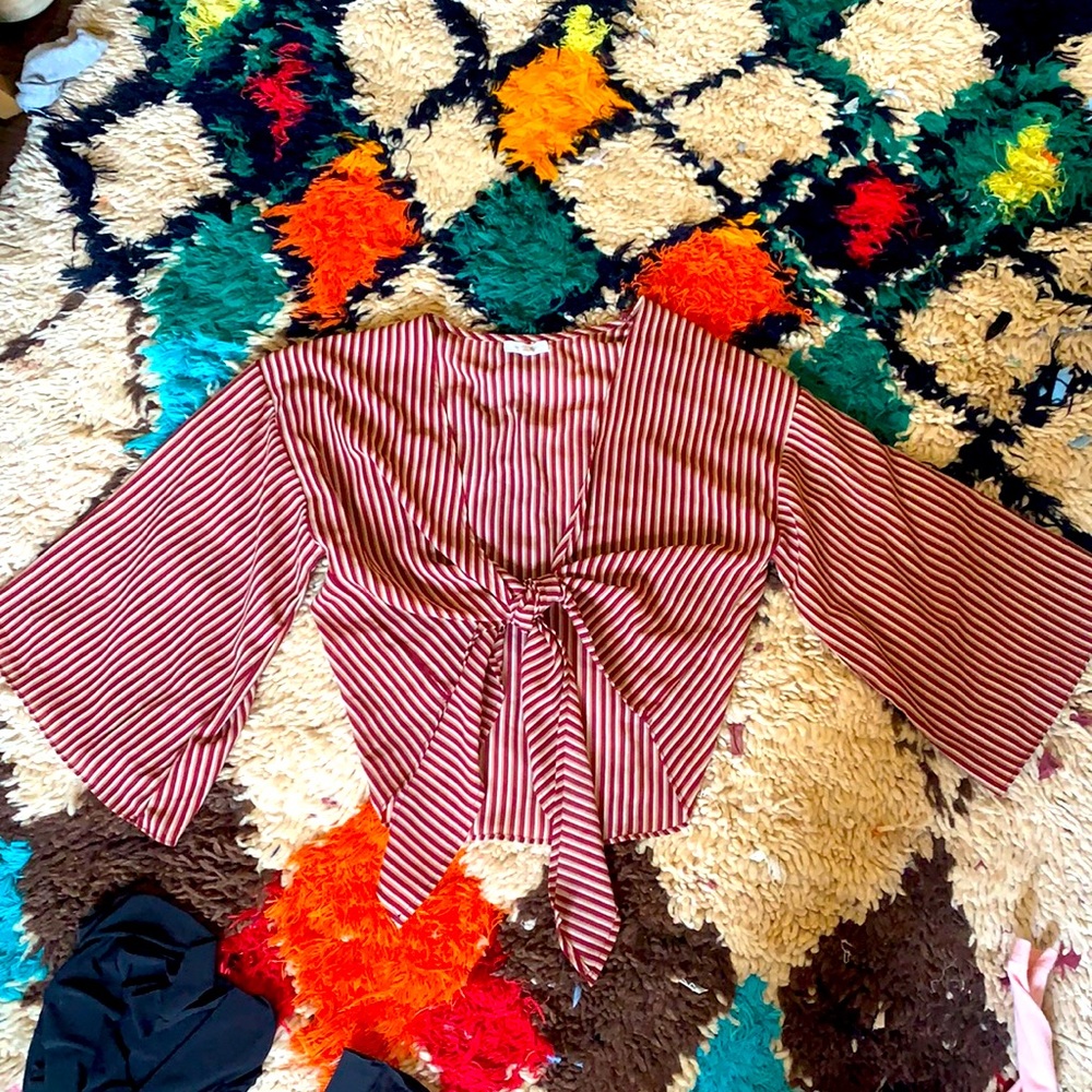 Honey Belle flare sleeves top